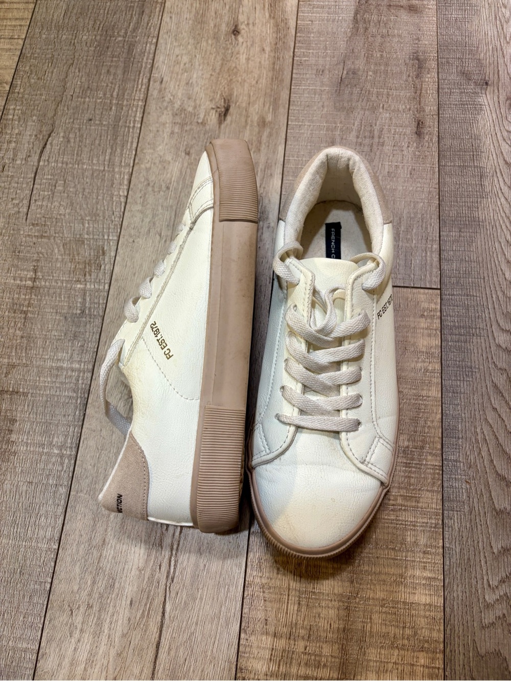 French Connection - Casual Women’s White & Tan Low-Top Sneakers